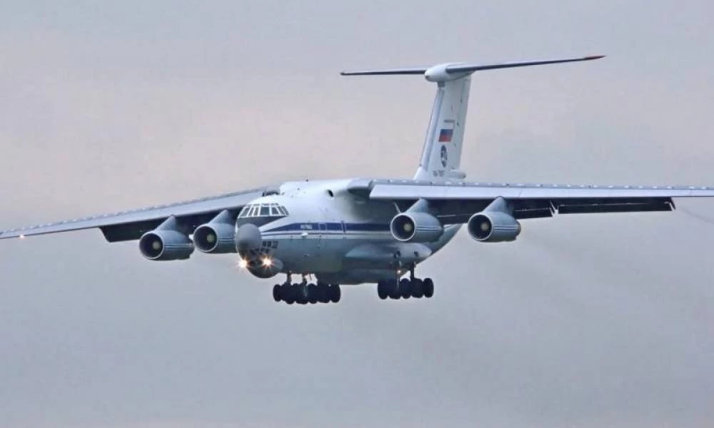 Η Μόσχα στέλνει τόνους ρωσικά όπλα στην Αρμενία - Βλήματα φωσφόρου χρησιμοποιούν οι Αζέροι